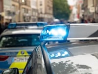 14 jarig meisje meer dan een jaar vermist zwanger gevonden verstopt in kast