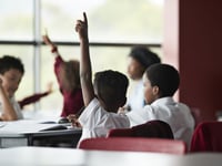 aantal oproepen over kindermishandeling en verwaarlozing weer toegenomen in colorado na dip covid
