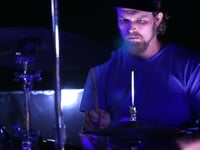 alabama shakes drummer steven william johnson laat aanklacht kindermishandeling seponeren
