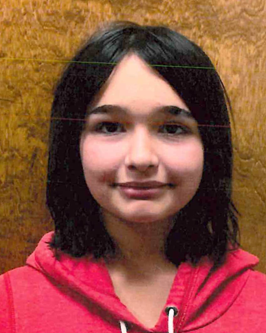 Alicia Larios Missing Since Jul 24, 2025 From Visalia, CA