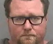 bezoeker beschuldigd van rijden onder invloed kindermishandeling tijdens het fourth of july weekend