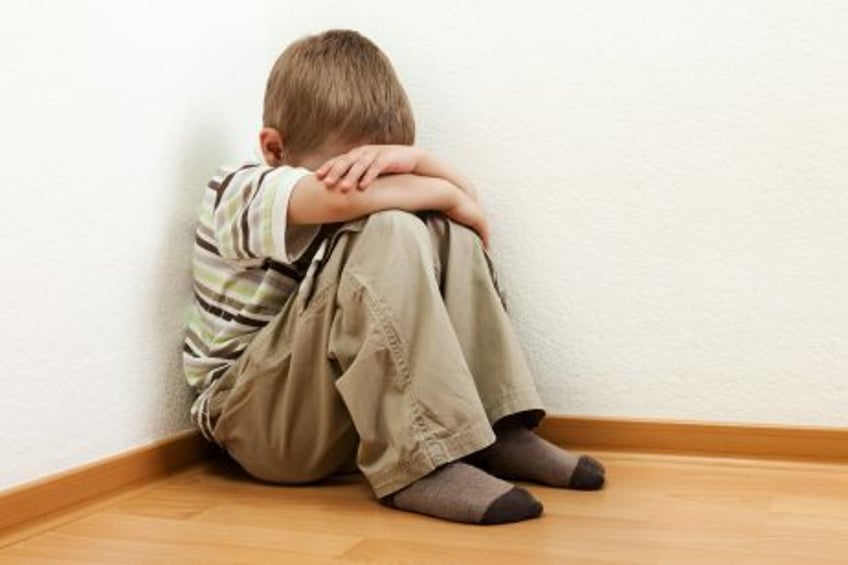 como los tribunales de familia de australia estan fallando a los ninos