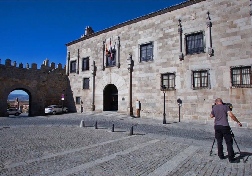 condenado a quince anos de carcel por violar en repetidas ocasiones a su nieta menor de edad