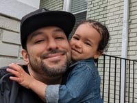 d c vrouw beschuldigd van kindermishandeling na dood gevonden kind in virginia
