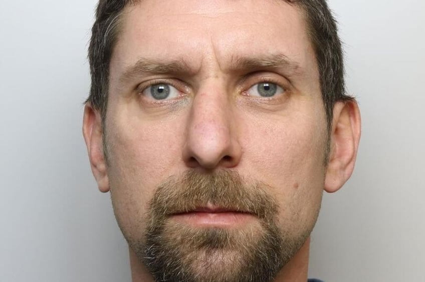 el vil depredador de northants es enjaulado tras una atroz campana de abuso de menores