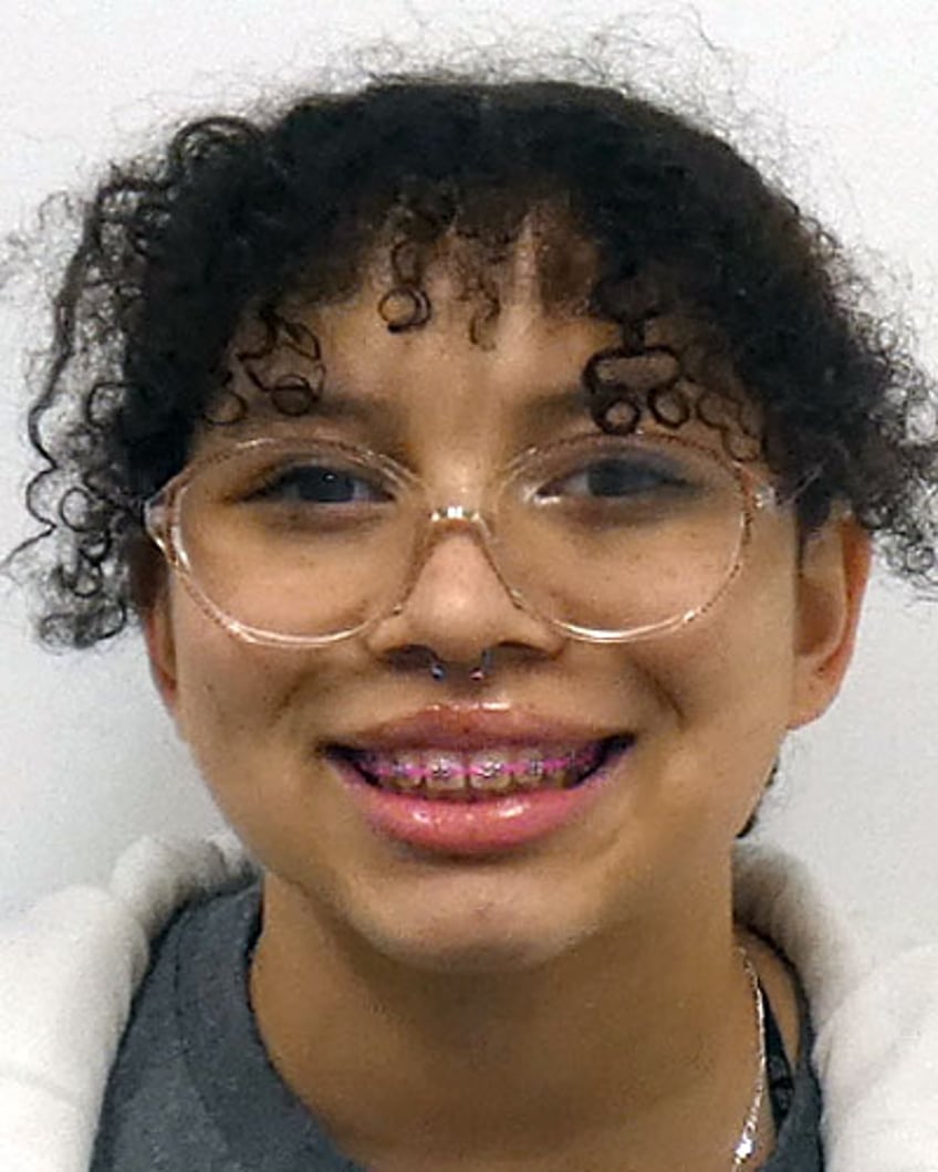 Ellyonna Jones Missing Since Apr 22, 2025 From Columbus, OH