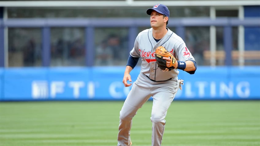 ex mlb all star mark grudzielanek under investigation over alleged child abuse report