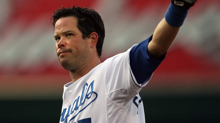 ex mlb all star mark grudzielanek under investigation over alleged child abuse report