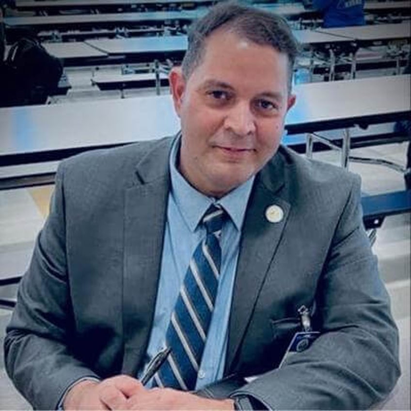 former chief of staff to lawrence mayor indicted on child pornography charges