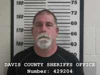 former crime scene investigator pleads guilty to child sex offenses