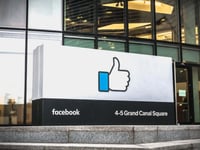 het publiek verdient bescherming tegen de hebzucht van sociale mediagiganten