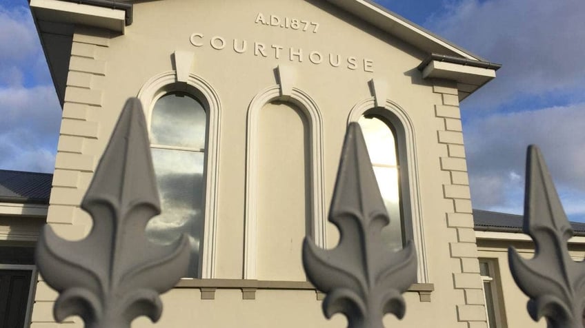 hombre de ashburton que publico abuso infantil en la web oscura encarcelado durante nueve anos
