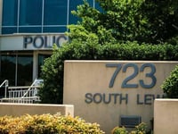hombre de mulhall arrestado por abuso infantil y abuso sexual infantil