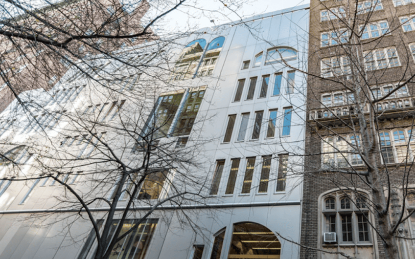 instituciones judias de nueva york golpeadas con 150 demandas por abuso sexual infantil desde 2019
