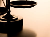 inwoners van sherman county worden beschuldigd van seksueel geweld incest en kindermisbruik