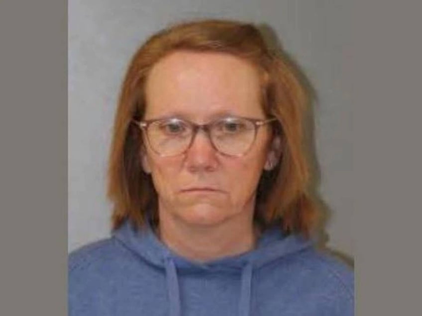 la directora de una guarderia de alabama es acusado de no informar sobre el abuso de menores