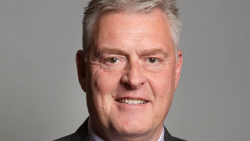 lee anderson mp settles with google over child abuse advert
