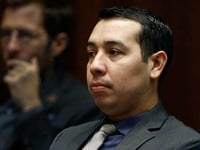 legislador del estado de arizona renuncia despues de arresto por cargos de abuso sexual infantil