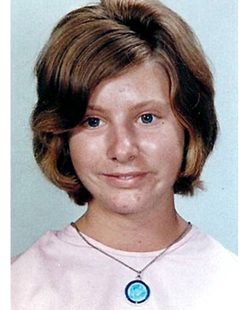Lynn Luray пропала без вести авг 17, 1964 в Long Beach, CA