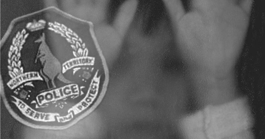 man aangeklaagd voor materiaal kindermisbruik politie