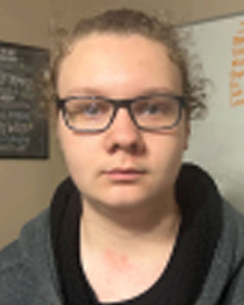 Mason Riffey пропал без вести июн 19, 2025 в Sevierville, TN
