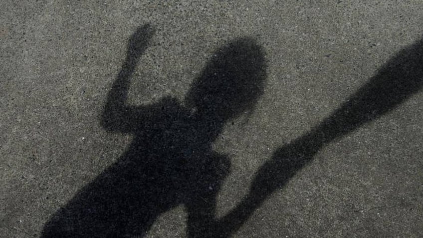 meer dan duizend aussie kinderen mishandeld in de zorg