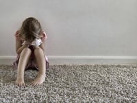 meer toezicht om kindermisbruik nsw te stoppen