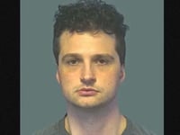 michael overby oklahoma man gearresteerd omdat hij stripper vroeg seks te hebben met 2 jarige dochter