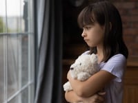 mishandeling in de kindertijd kan het risico op cholesterol en diabetes bij sommige volwassenen verhogen