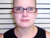 moeder uit oklahoma schuldig bevonden aan kindermishandeling nadat ze jarenlang ziektes van zoon fakete