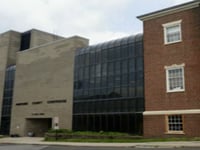 mujer de northampton declarada culpable de poner en peligro imprudente a una nina en un caso de abuso infantil medico