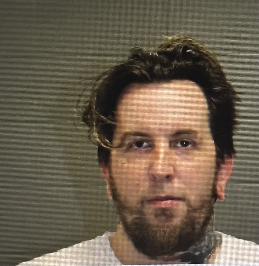 naugatuck father accused of child abuse facing additional charges