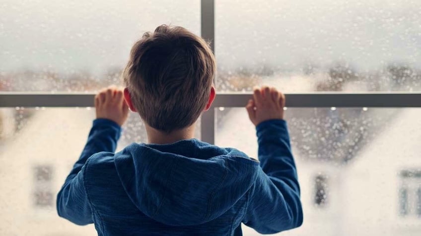 nspcc child abuse helpline has record call numbers in pandemic