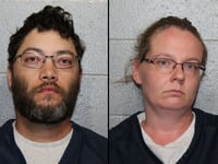 orden de detencion contra los padres de red wing acusados de abuso infantil grave y de encerrar a los ninos en jaulas