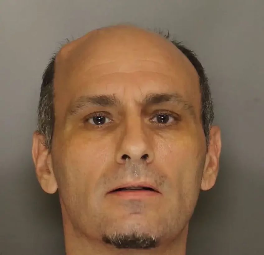 philly school employee accused of possessing child pornography