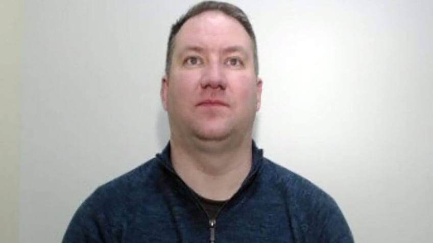 police officer jailed after trying to arrange abuse of child