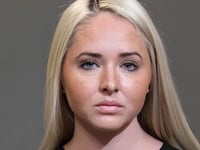 politie ohio maatschappelijk werker had seks met 13-jarige jongen die ze begeleidde