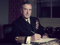 rechtbank in belfast behandelt beschuldigingen van kindermisbruik tegen lord mountbatten