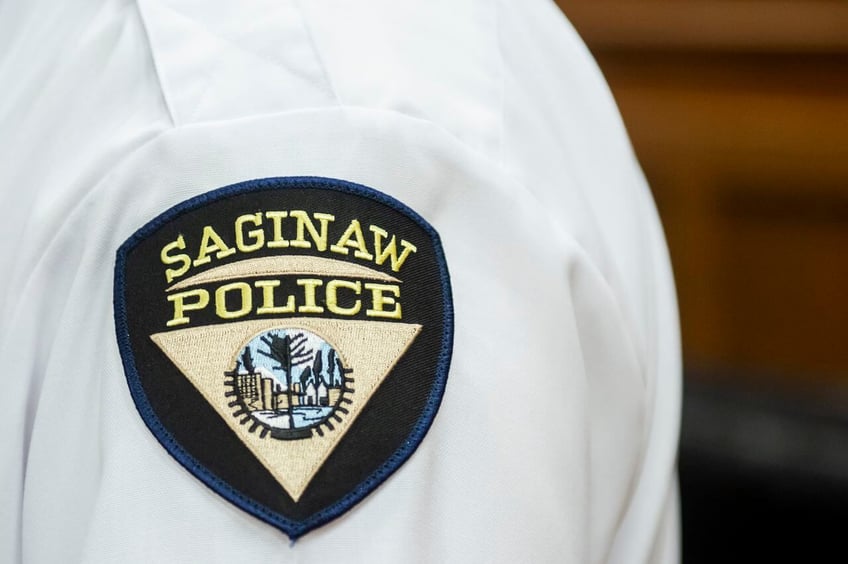 saginaw mother charged with child abuse after infant son dies with narcotics in system