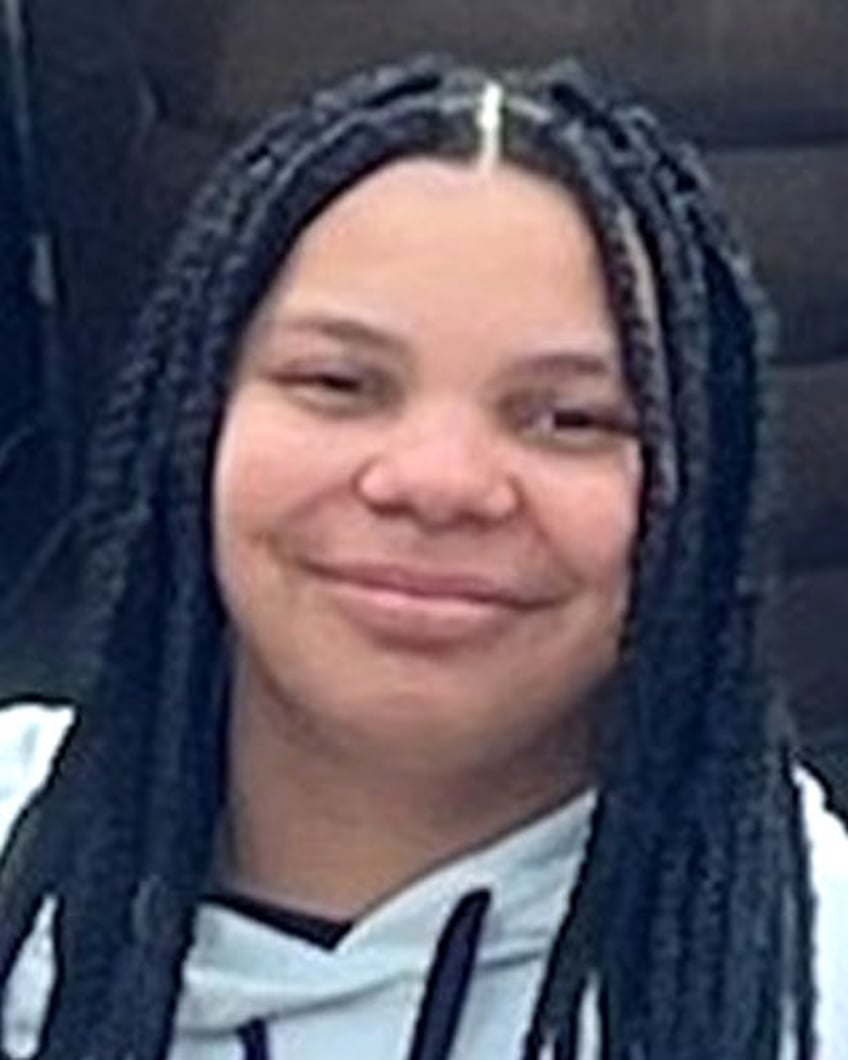 Sarah King Desaparecida desde sep 09, 2025 en Teterboro, NJ