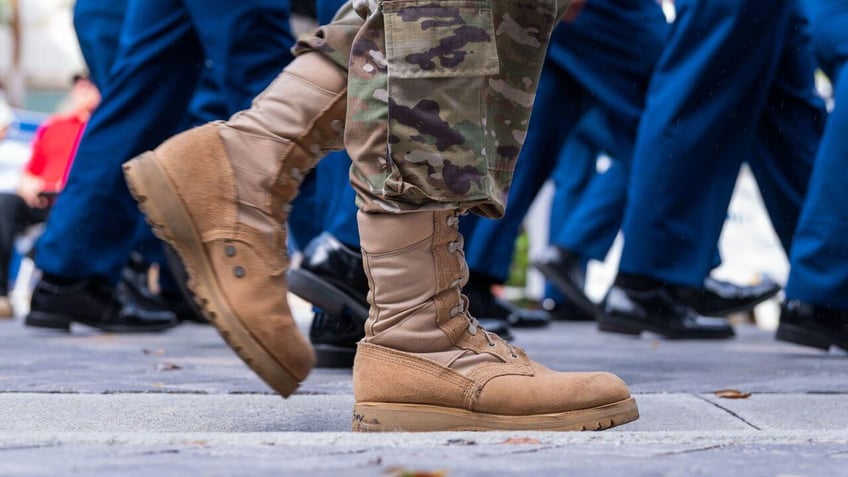 seksueel wangedrag binnen militair leiderschapsprogramma van middelbare school erger dan eerder bekend blijkt uit rapport