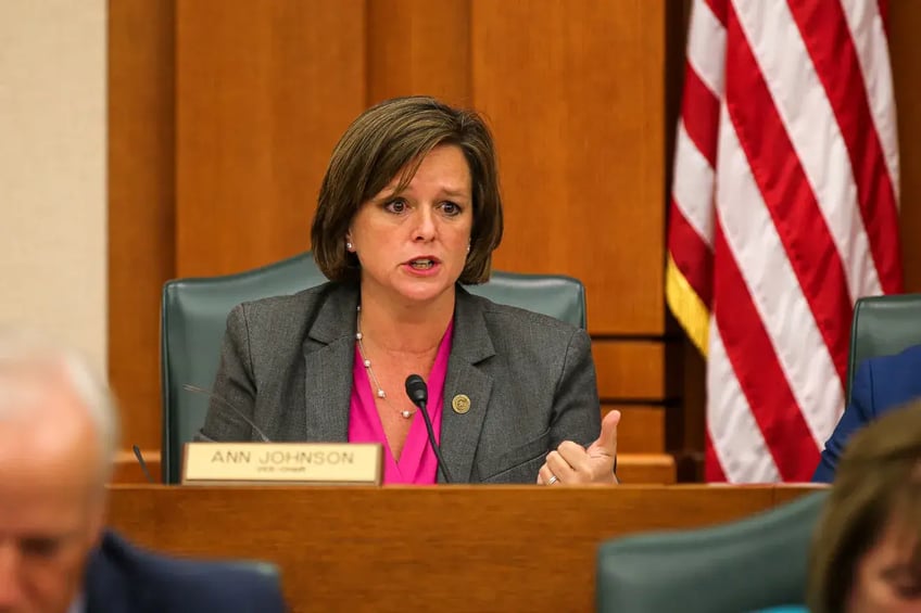 to support survivors of child sex abuse texas legislature must pass hb 206