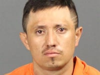 un hombre de aurora es declarado culpable de abuso de menores despues de que un nino de 3 anos ingiriera fentanilo de un alijo de drogas