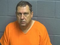 un hombre de charlottesville es acusado de captacion de menores