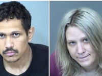 un hombre y una mujer del area de phoenix son acusados de ahogar a una nina y prenderle fuego