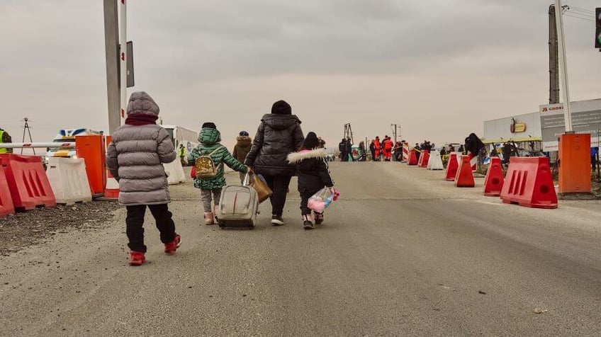 urgent need to protect ukrainian children in migration from sexual abuse