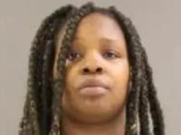 vrouw aangeklaagd voor rijden onder invloed doodslag kindermishandeling in fatale aanrijding in 2021 in anne arundel