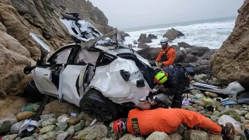 wife of man accused of intentionally driving his family off a cliff has asked officials not to prosecute him