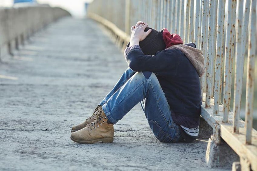 worrying drop in staffordshire child abuse suspects being convicted